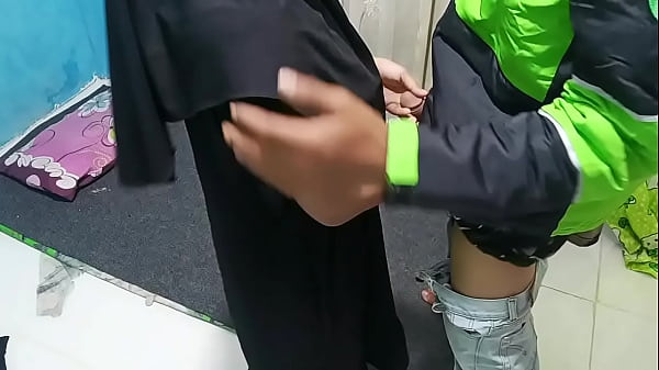 Prank Ajak Ngentot Ojol, Bikin Makin Basah.