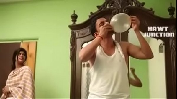 Desi Bhabi Lagi Panas, Siap Digebukin