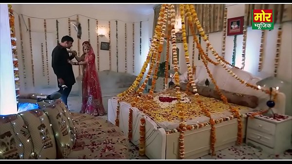 Desi Bhabhi Hotel Me Suhagraat Ka Sexy Mms Viral