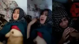 Ibu Guru Jilbab Hot Digebuk Murid Di Kelas, Sampe Ngeces Nikmat.