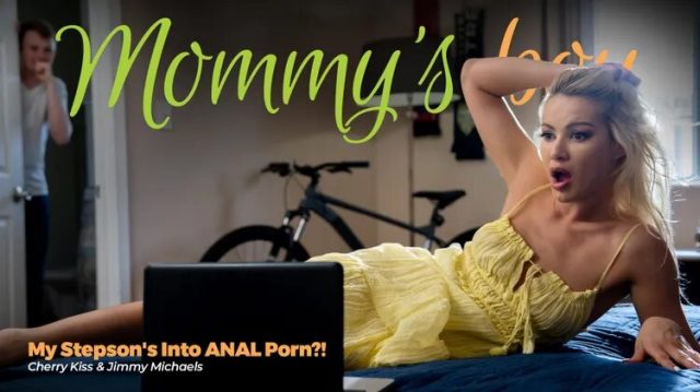 Nggak Kuat Liat Anak Tiri Nonton Film Anal, Bikin Basah Sendiri!