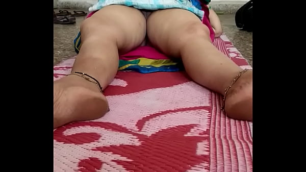 Bikinan Bibik Pijit Desi Bikin Merem Melek