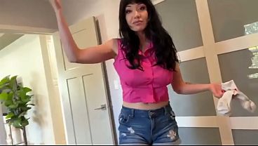 Ibu Tiri Cemburu Mainin Kamu Dengan Cara Nakal, Bocah Kecil Di Rumah Fantasi Scott Stark.