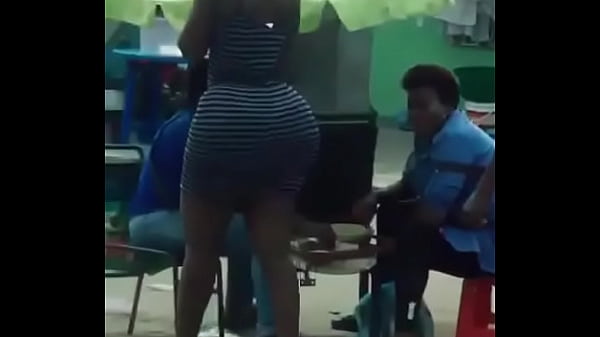 Cewek Nigeria Paling Gede Pantatnya, Bikin Ngiler Pengen Gigit