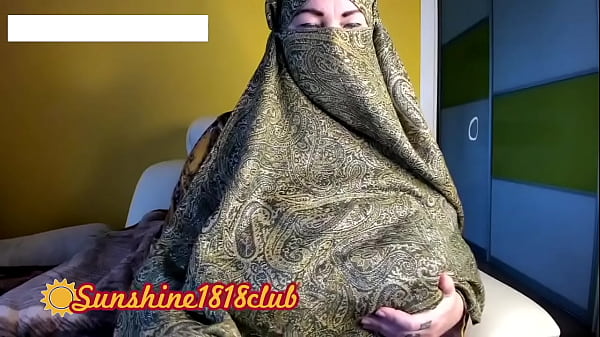 Ngentot Bareng Janda Turki Arab Berhijab, Montok Banget, Toket Gede, Rekaman Webcam 10 November.